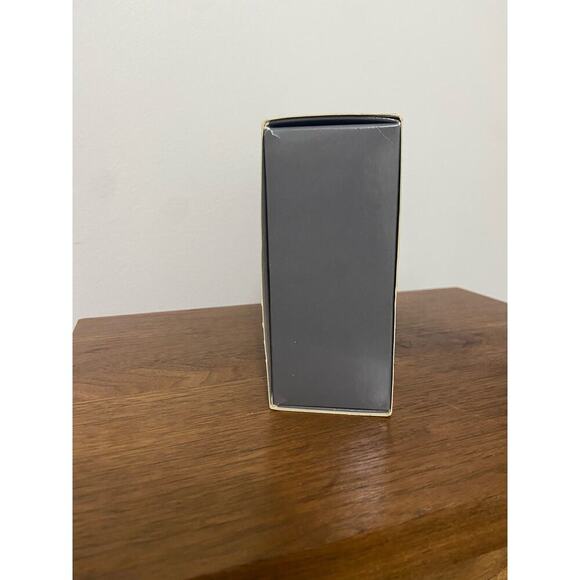 Karl Lagerfeld Private Luxuries Soap 1.75 oz Perfumed Body Cream 2 oz Gift Set - Picture 3 of 13